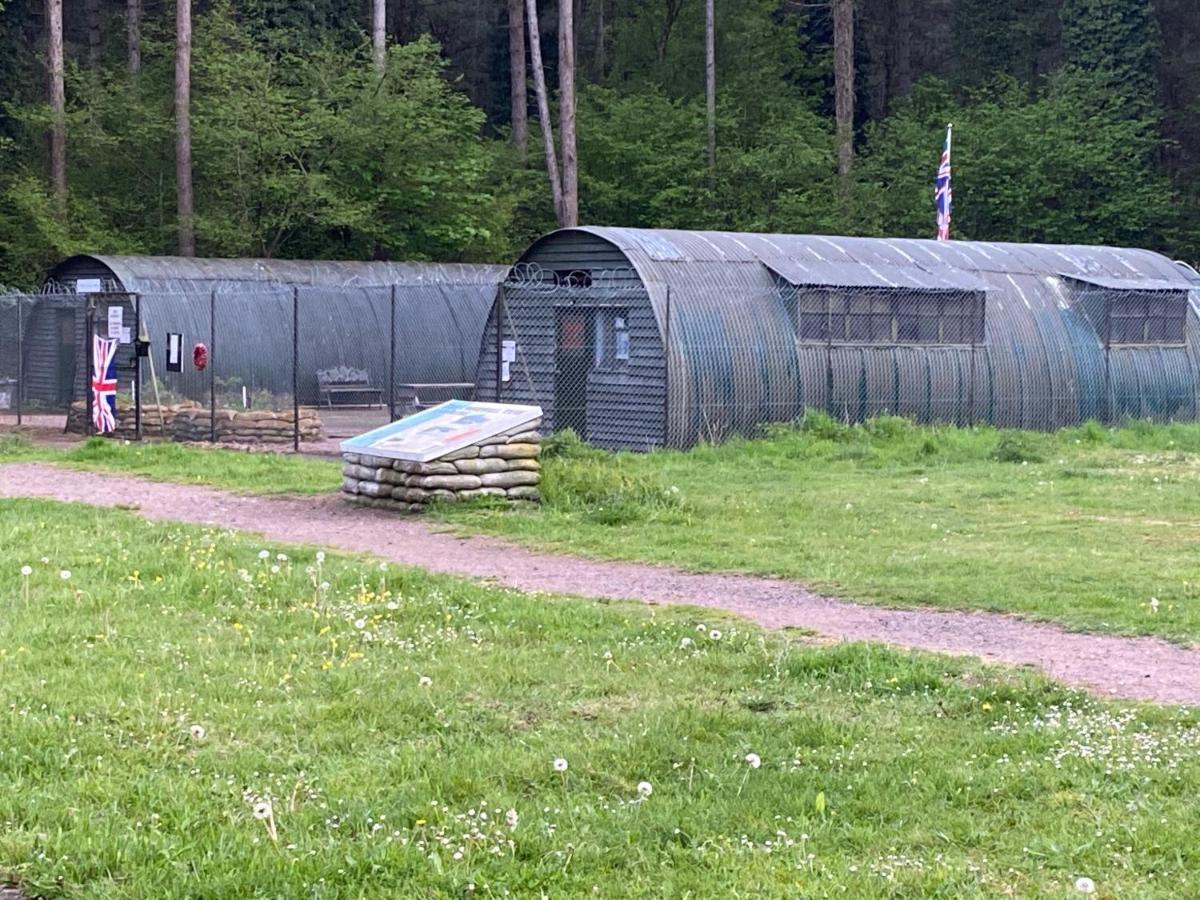 Hen & Stag Retreat Weekend Stay Sleeps 10 To 30 Thetford Kültér fotó