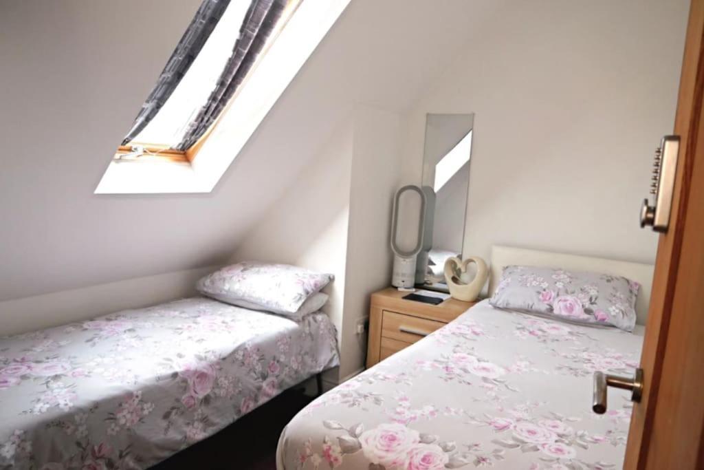 Hen & Stag Retreat Weekend Stay Sleeps 10 To 30 Thetford Kültér fotó